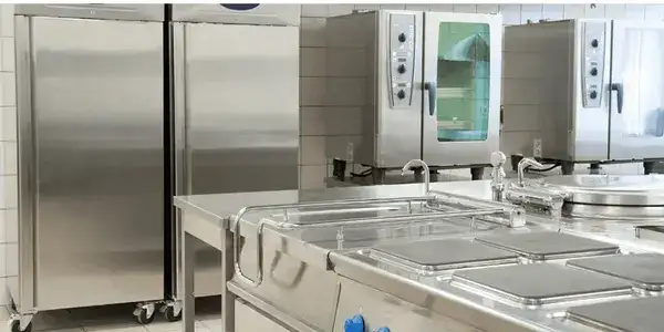 Commercial Refrigerators Speed Up Meal Preparation In Large Kitchens