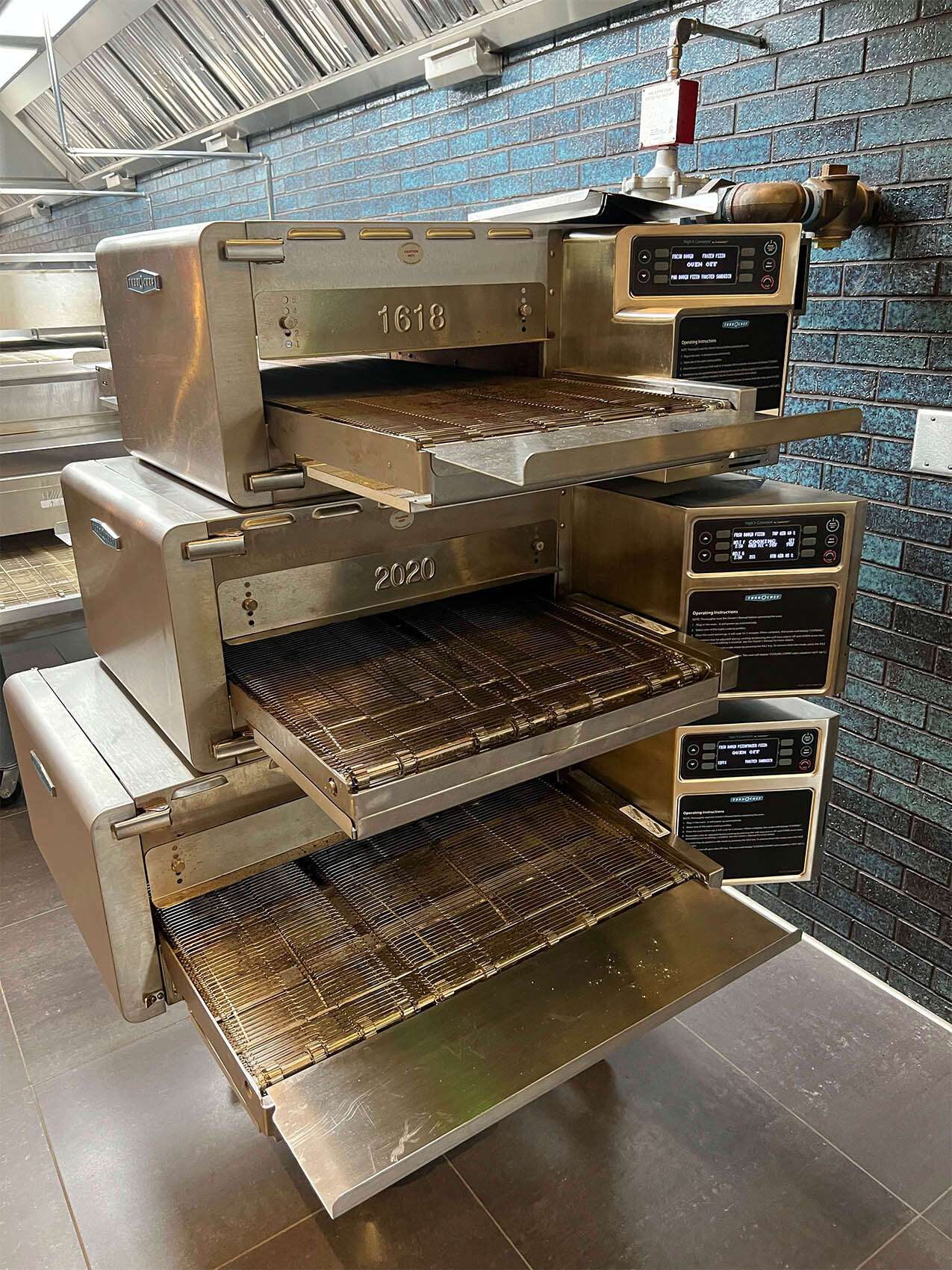 TurboChef HHC2020 STDSP High h Conveyor 2020™ Conveyor Oven