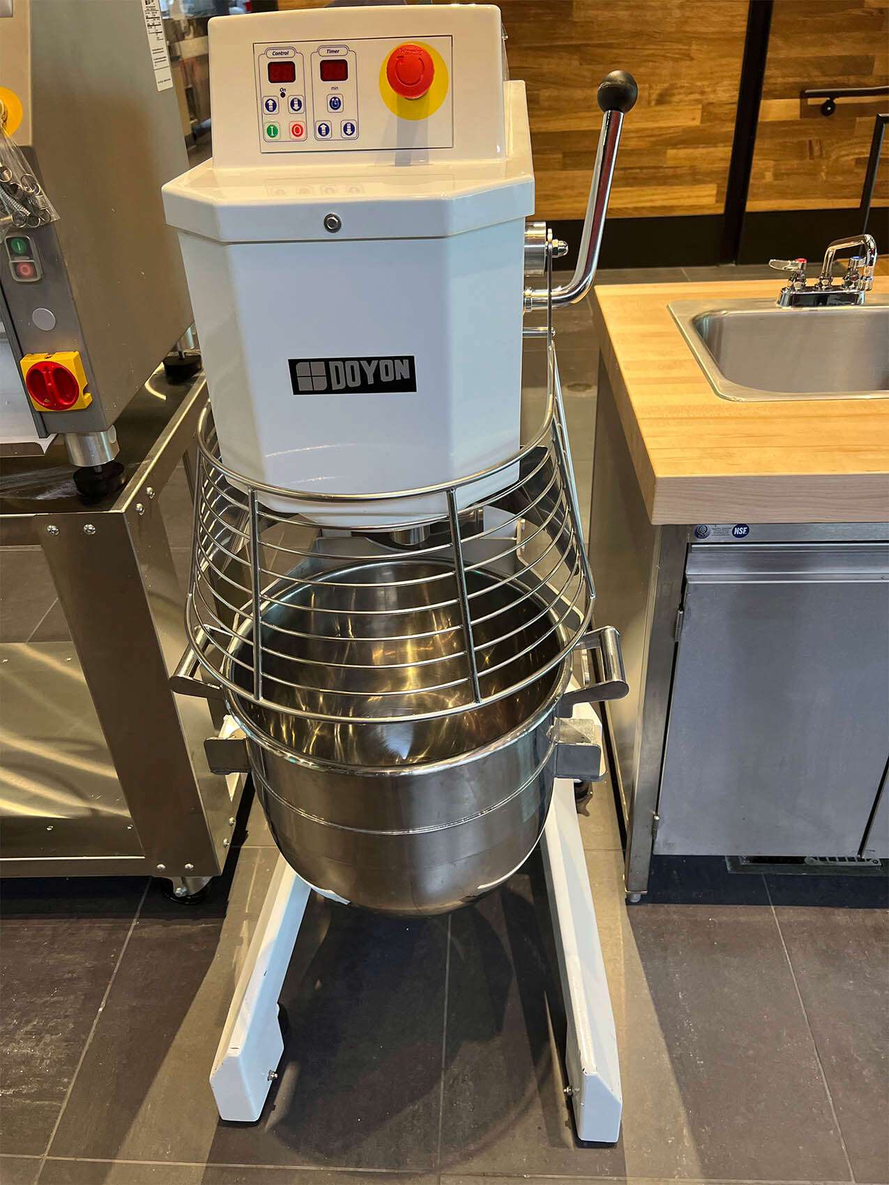 Doyon Baking Equipment BTF060 Planetary Mixer