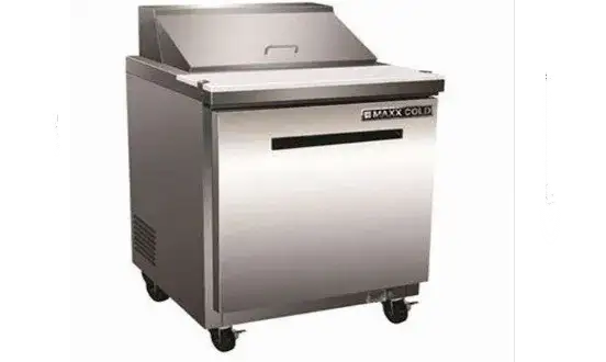 Maxx Cold Mega Top Tables