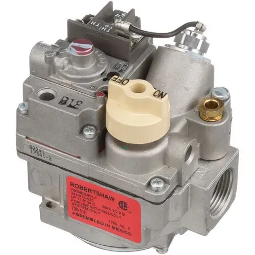 AllPoints Foodservice Parts & Supplies 541010 Robertshaw 700 Series Millivolt Combination Valve