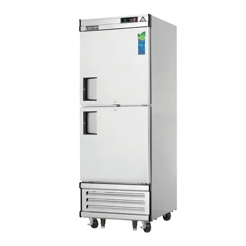 Everest Refrigeration EBWRH2 29.25'' 23.20 cu. ft. Bottom Mounted 1 Section Solid Half Door Reach-In Refrigerator
