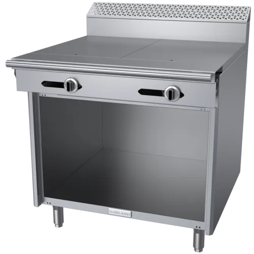 Garland US Range Garland US Range
C36-9S
Commercial Range,
36" W
with 

and 
-