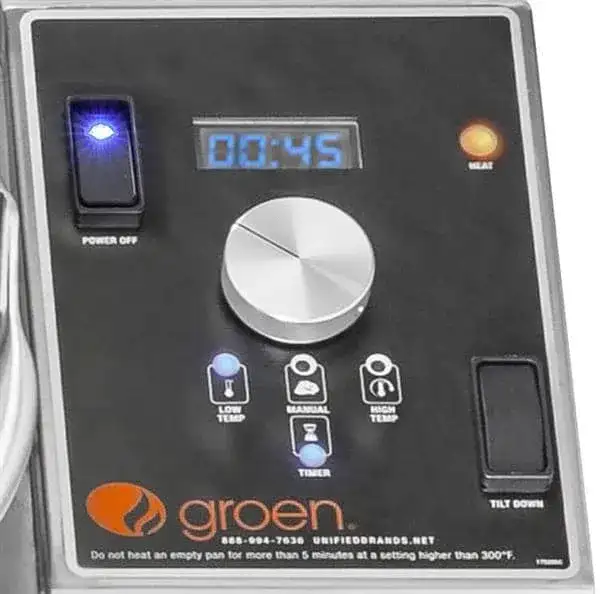 Groen BPM-30GC BPM Series 30 Gallon Gas Floor Model Tilting Skillet Braising Pan with Manual Contols - 104,000 BTU