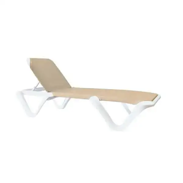 Grosfillex US894004 Nautical Pro Chaise