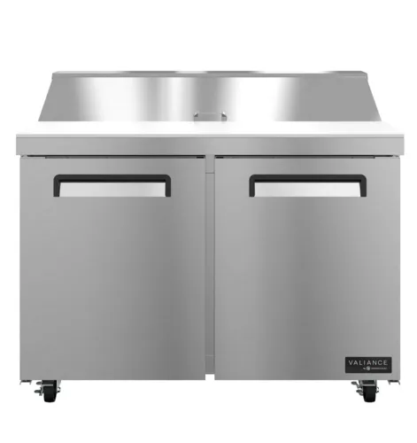 Hoshizaki Hoshizaki
VSR48A-12
 47.75'' 
 


Refrigerated Sandwich / Salad Prep Table
with