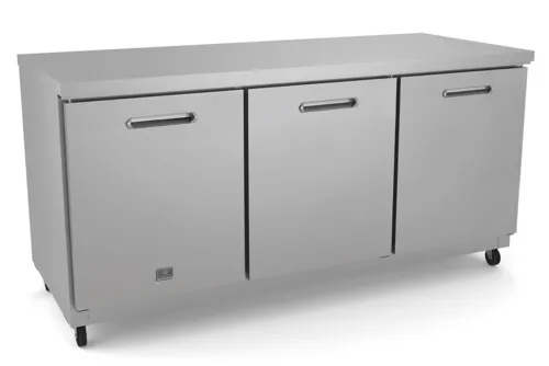 Kelvinator Commercial Kelvinator Commercial
KCHUC72R-32
 71.73'' 
 Section
Undercounter Refrigerator with





and Compressor