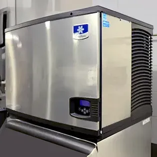 Manitowoc Manitowoc IYT0450A 30" Half-Dice Ice Maker, Cube-Style - 400-500 lbs/24 Hr Ice Production, Air-Cooled