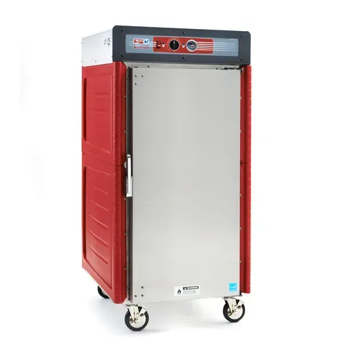 Metro Metro C548-ASFS-U C5™ 4 Series with Insulation Armour™ Plus 5/6 Height Solid Door Mobile Heated Holding Cabinet