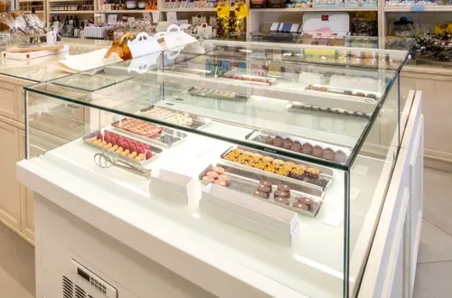 Oscartek Oscartek GEM C1300 Gem Chocolate Display Case