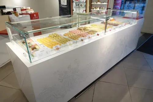 Oscartek Oscartek ROSA NA90SQ Rosa Neutral Square 90° Showcase/Display