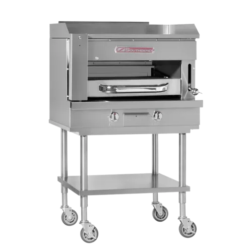 Southbend SSB-45 Platinum Series 126,000 BTU Broiler/Griddle with 40 3/4” Griddle Surface