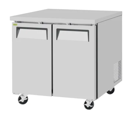 Turbo Air Turbo Air
EUR-36-N6-V

 Section
Undercounter Refrigerator with





and Compressor