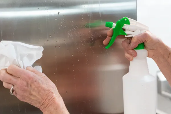 Winco PSR-9 Spray Bottle