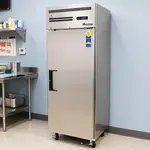 Everest Refrigeration ESF1 29.25'' 23.0 cu. ft. Top Mounted 1 Section Solid Door Reach-In Freezer