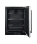 Summit Commercial
ALFZ53CSS
 23.63'' 
 Section
Undercounter Freezer with





and Compressor